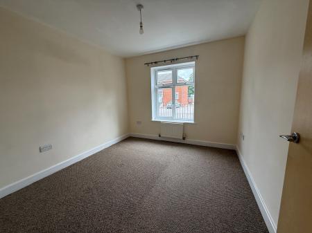 Flat Towcester Road in Far Cotton