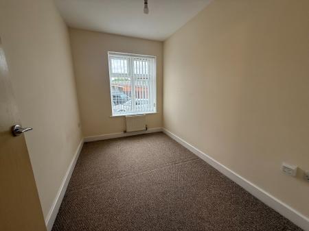 Flat Towcester Road in Far Cotton