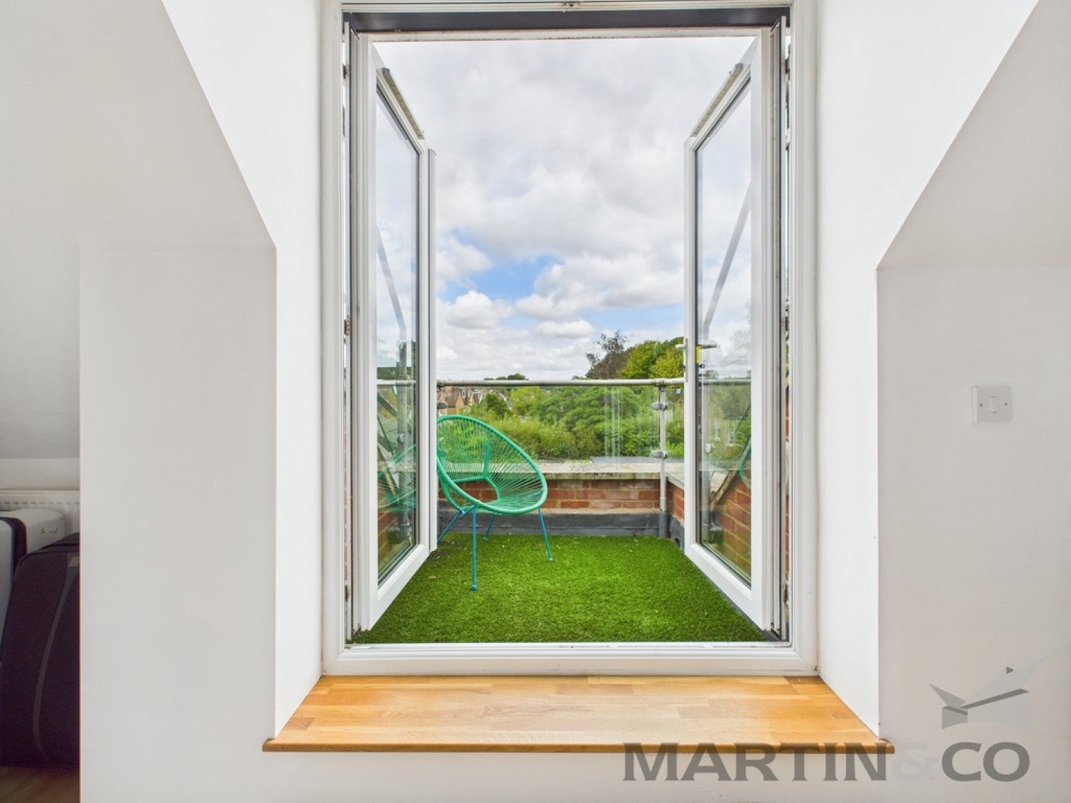 Flat Hatfield Road in St Albans