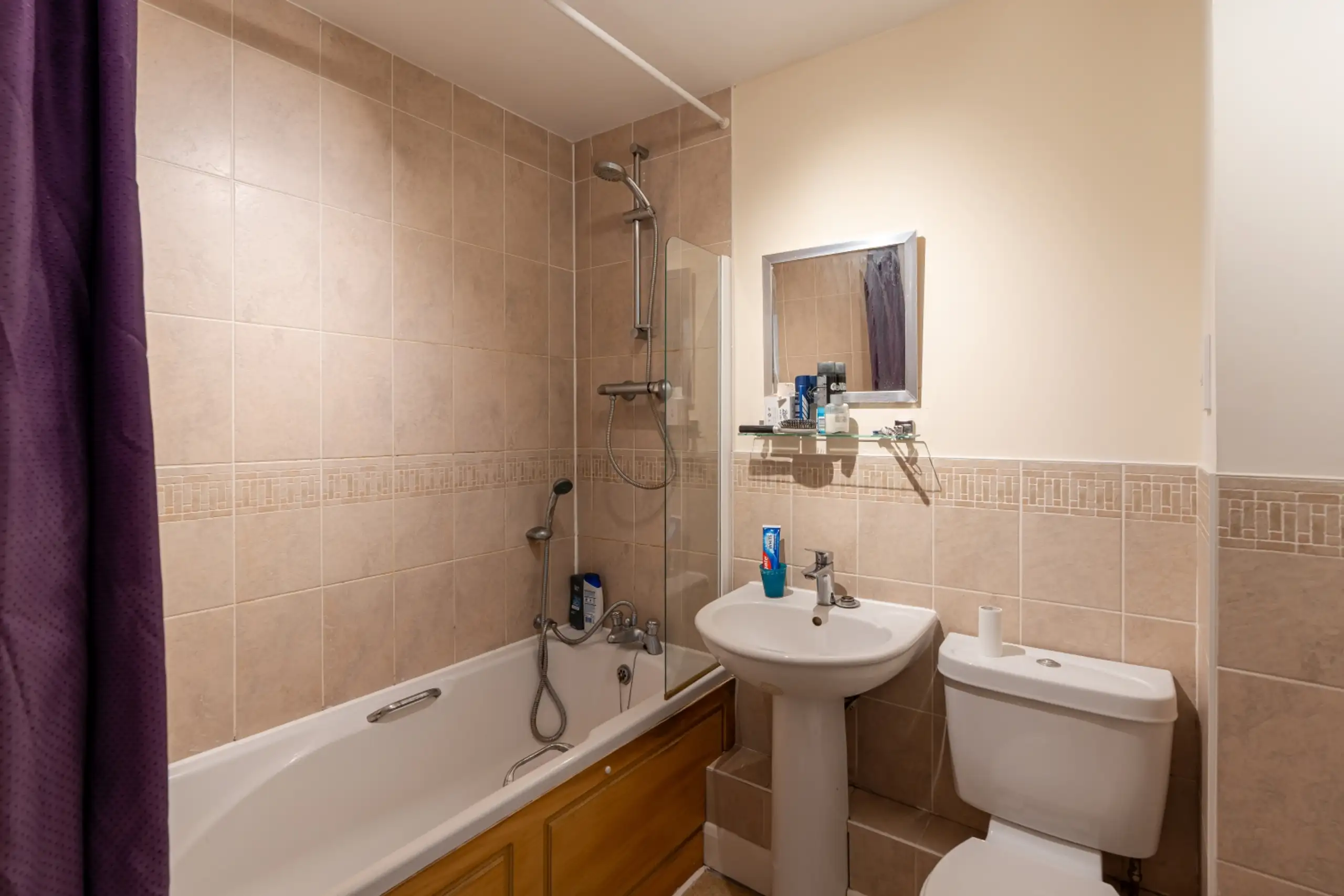 Flat Egrove Close in Oxford