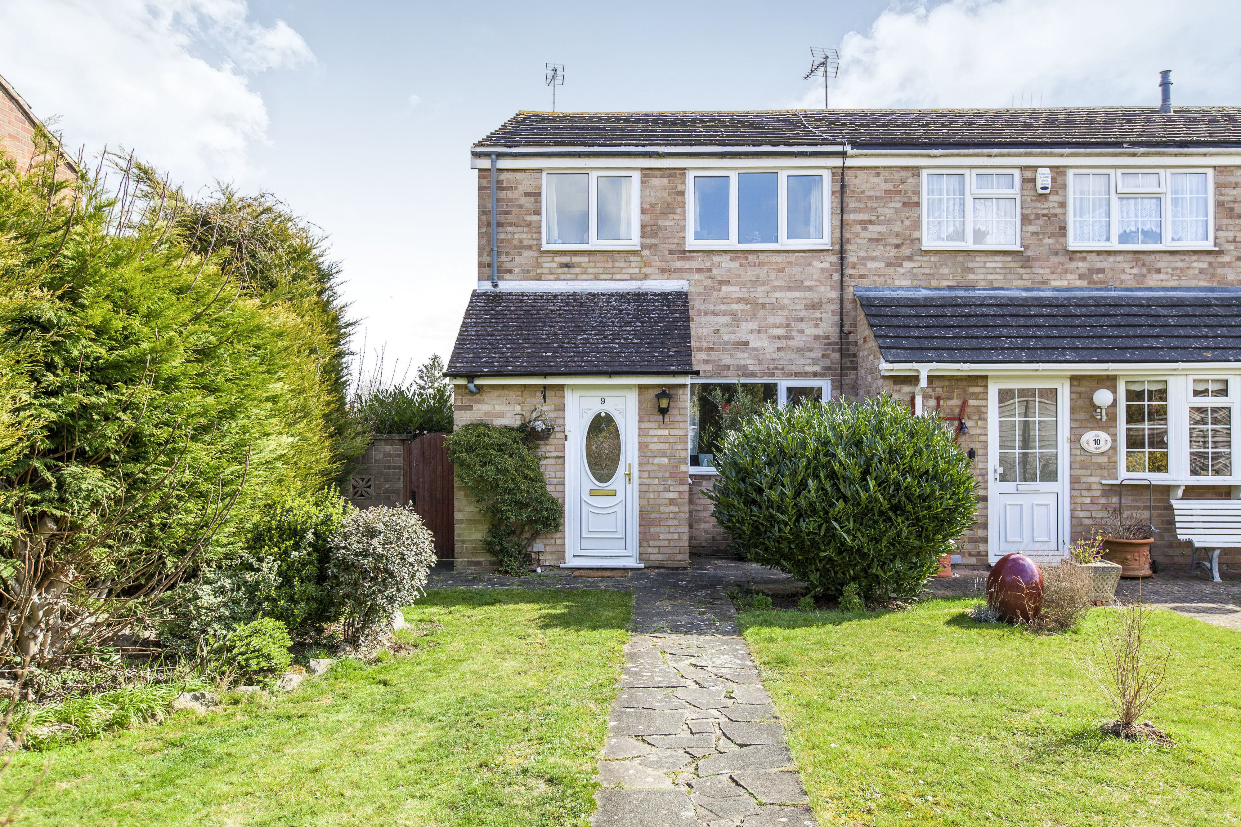 House Stirling Close in Windsor