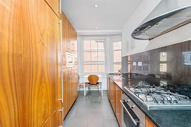 Flat Davies Street in City of Westminster
