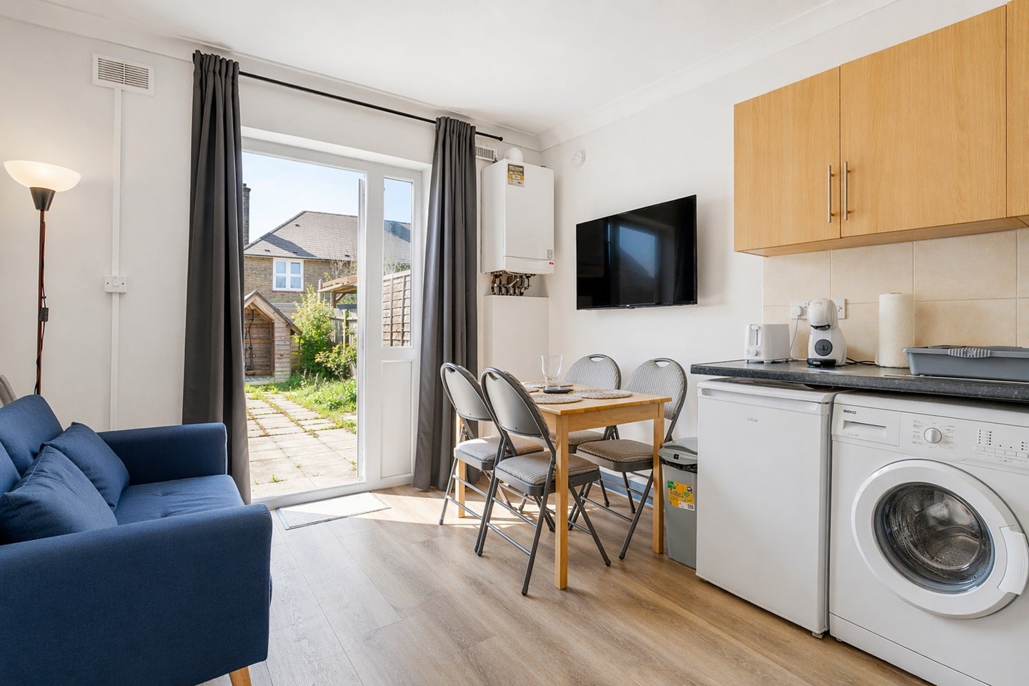 Flat Braybrook Street in Greater London