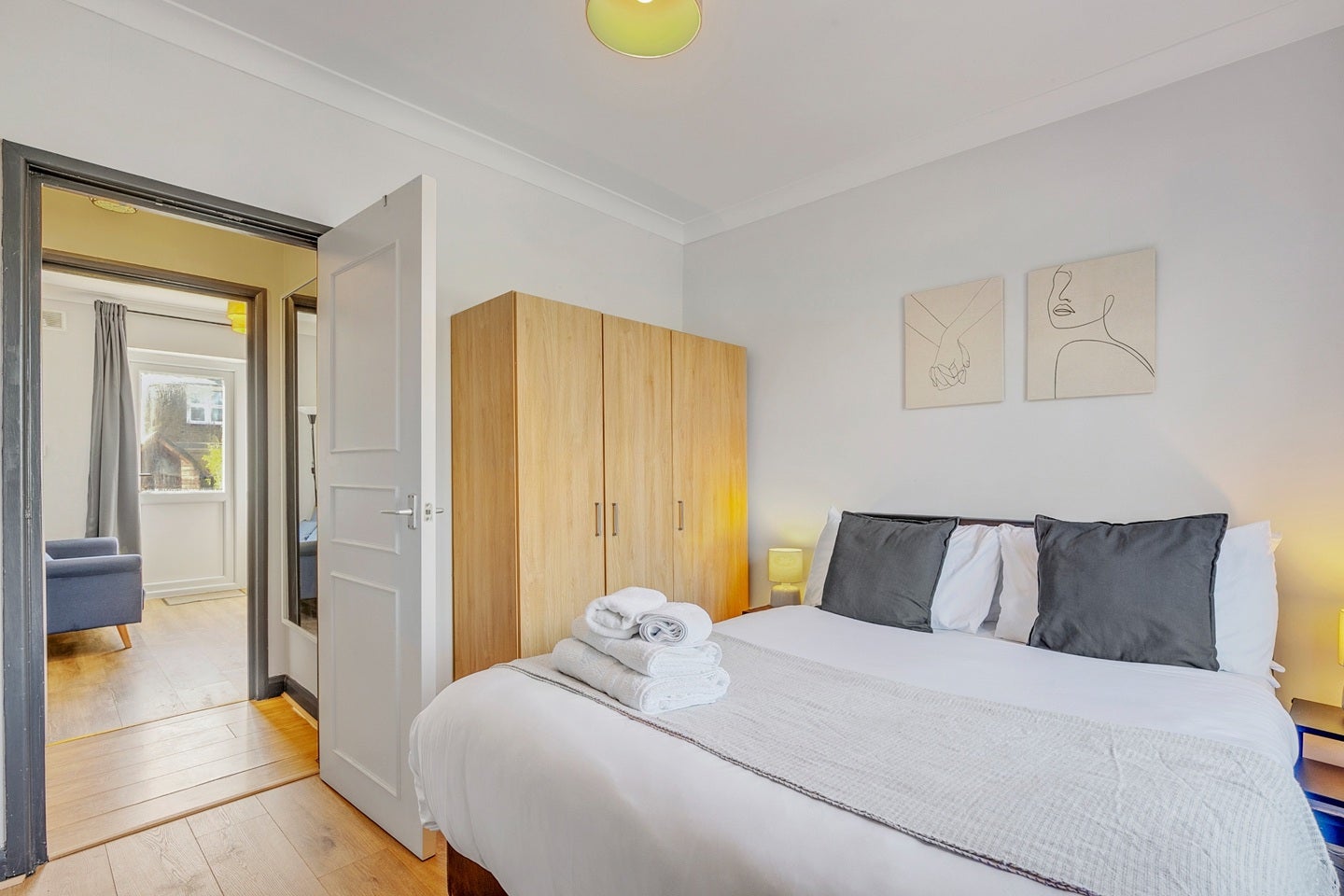 Flat Braybrook Street in Greater London