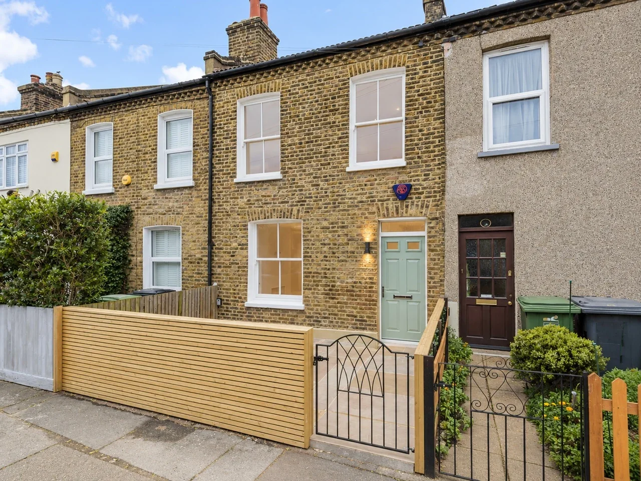 House Summerfield Street in Greater London