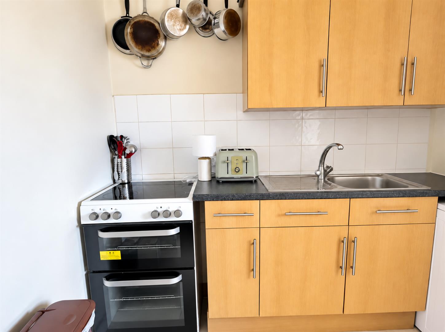 Flat Gloucester Road in Bristol
