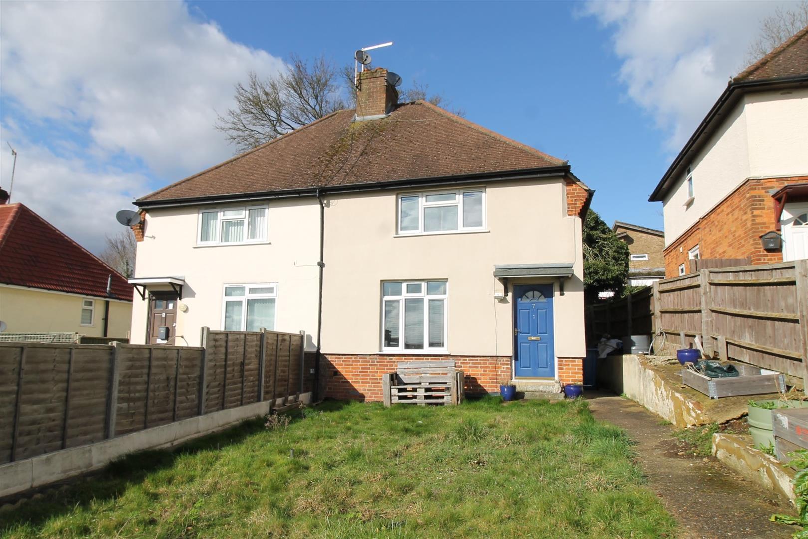 House Hillside Gardens in High Wycombe Community Board
