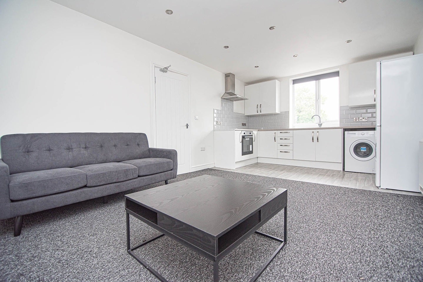 Flat Balby Road in Doncaster