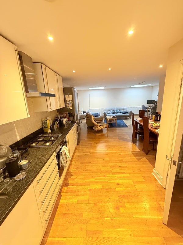 Room Gaskin Street in Greater London