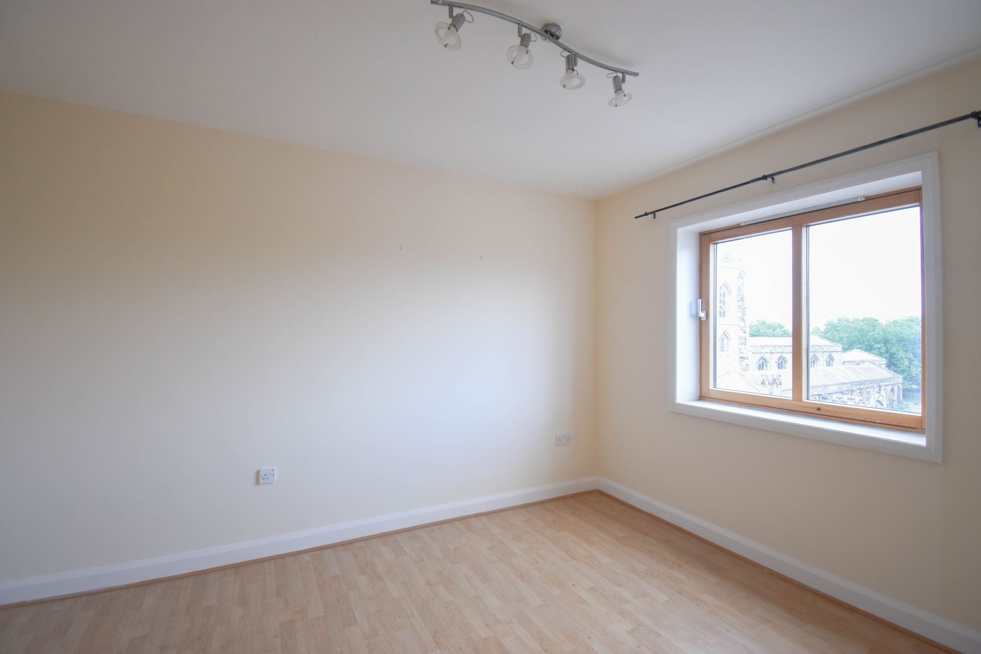 Flat Junior Street in Leicester