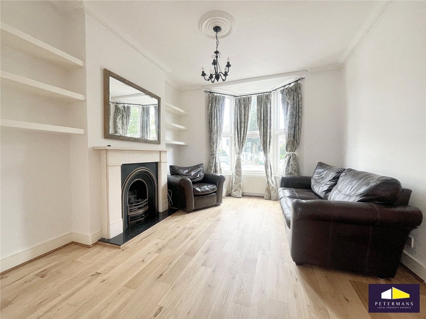 House Bicknell Road in Greater London