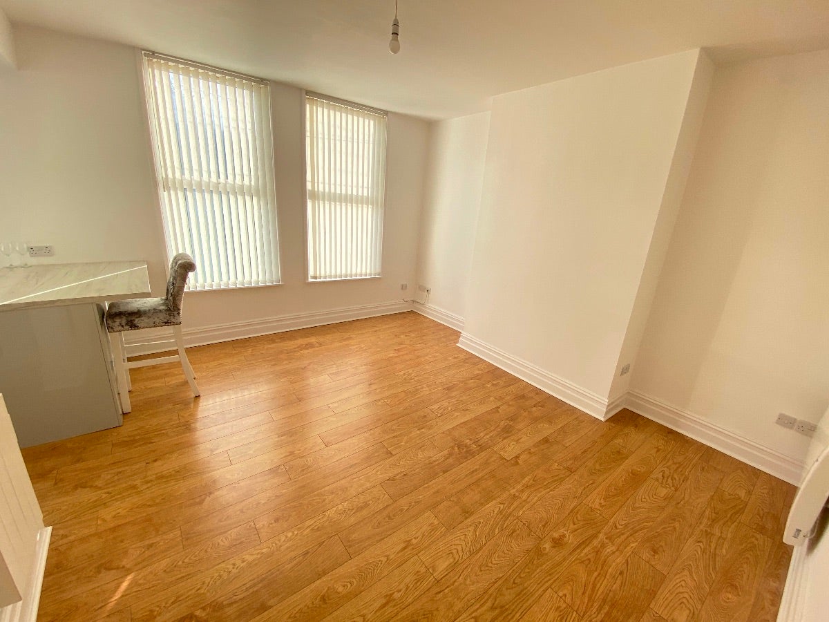 Flat Broughton Drive in Liverpool