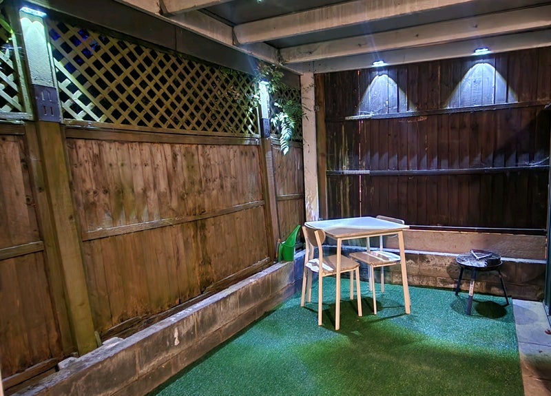 Flat Wulfstan Street in Greater London