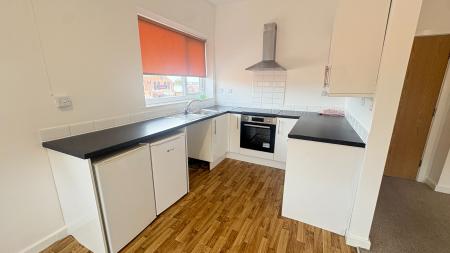 Flat Queens Place in Leeds