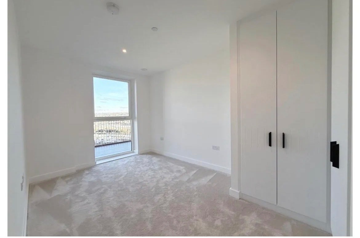Flat Stathe Road in Bridgwater