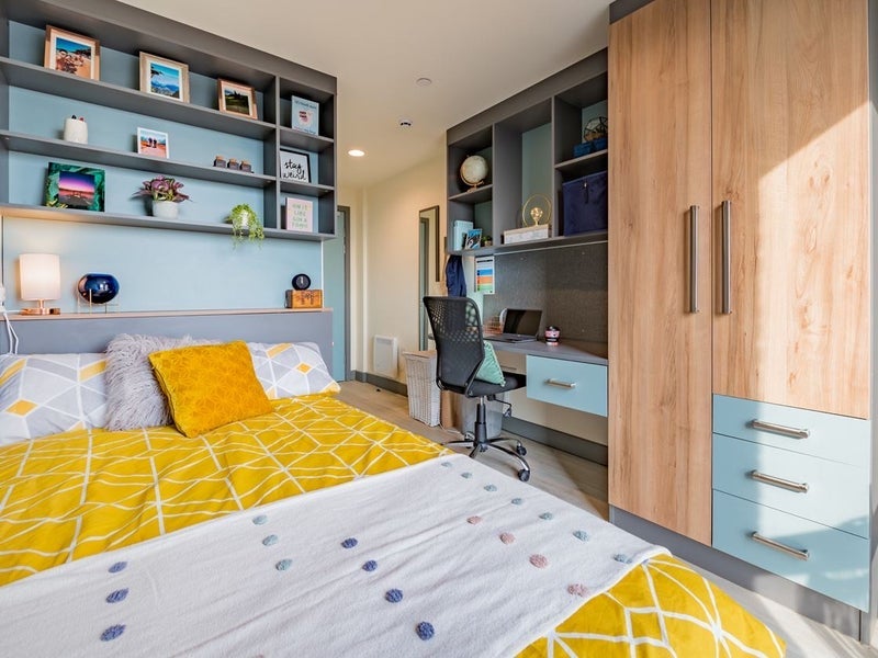 Room Wollaton Street in Nottingham
