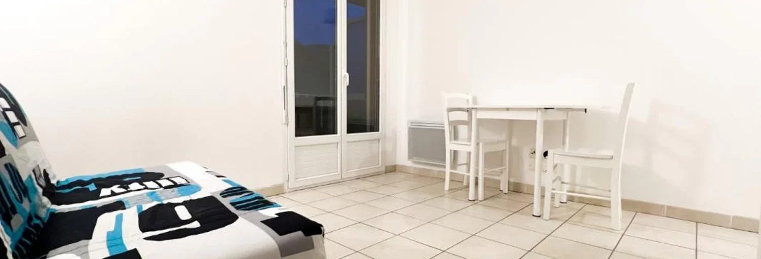 Room Avenue Colonel Colonna d'Ornano in Ajaccio