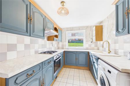 House Orkney Close in Basingstoke and Deane