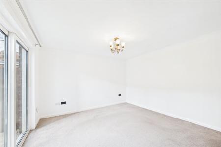 House Orkney Close in Basingstoke and Deane