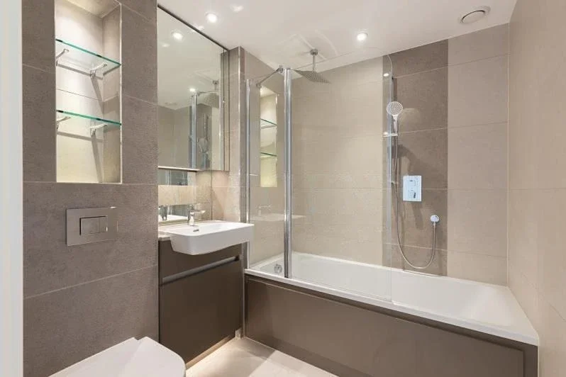Flat Duke of Wellington Avenue in Greater London