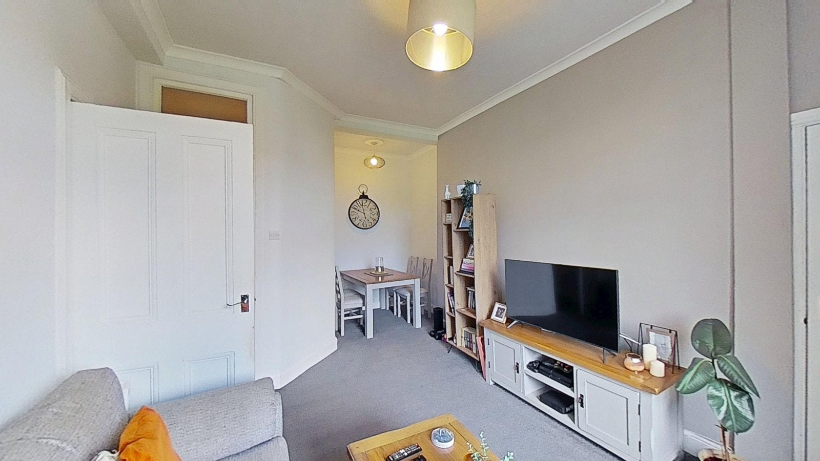 Flat Westfield Road in City of Edinburgh
