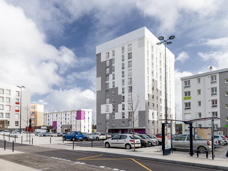 Flat Place Du Marche in Concarneau