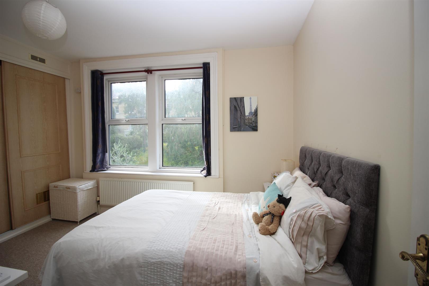 Flat Gordon Road in Bath