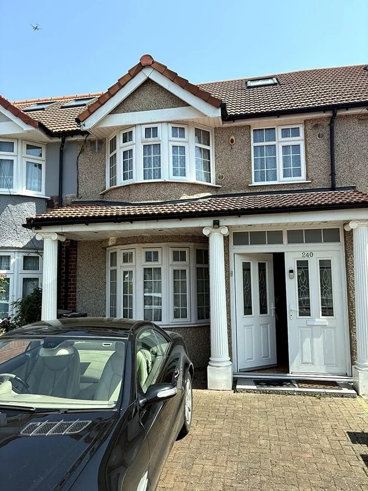 House Lynmouth Gardens in Greater London