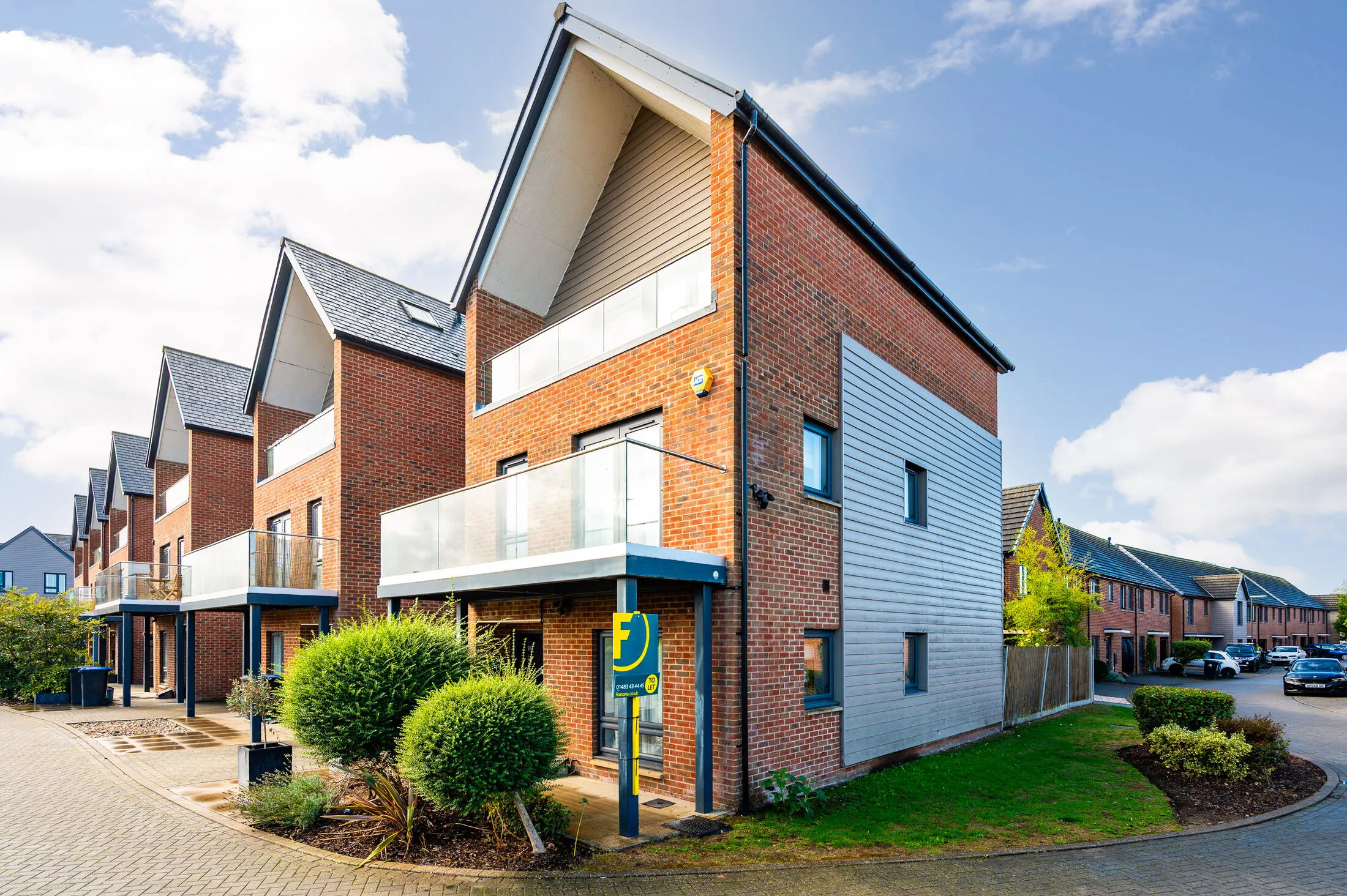 House Jelley Way in Woking