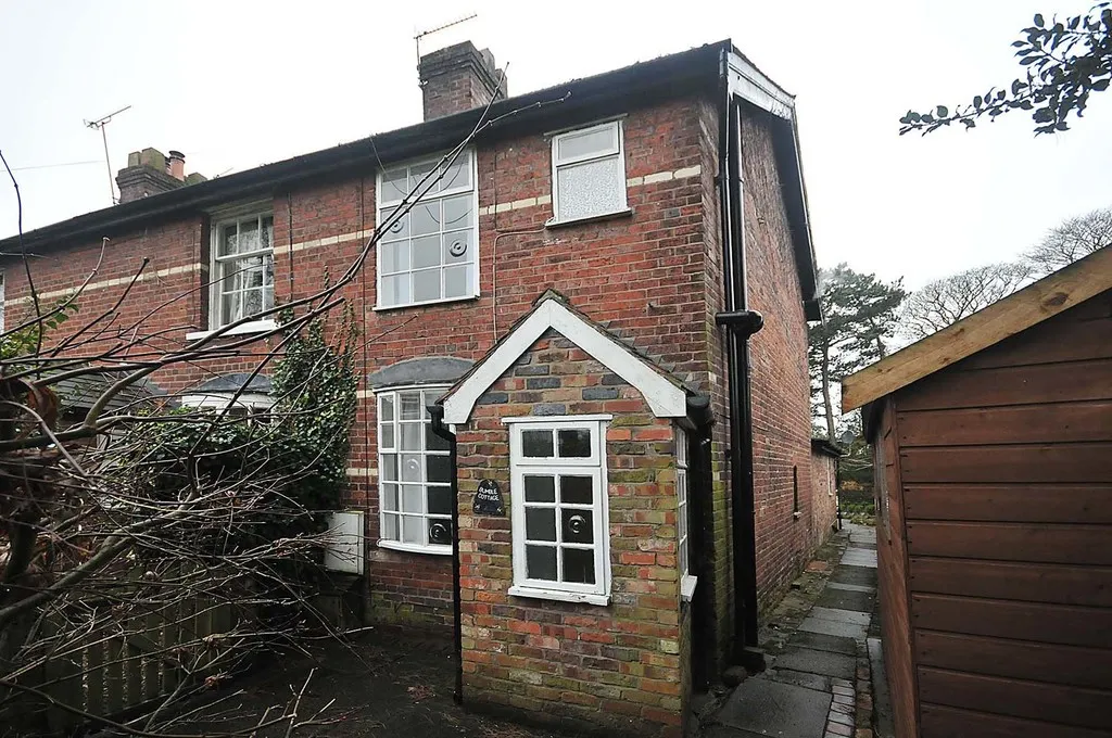 House Sparrow Lane in Knutsford
