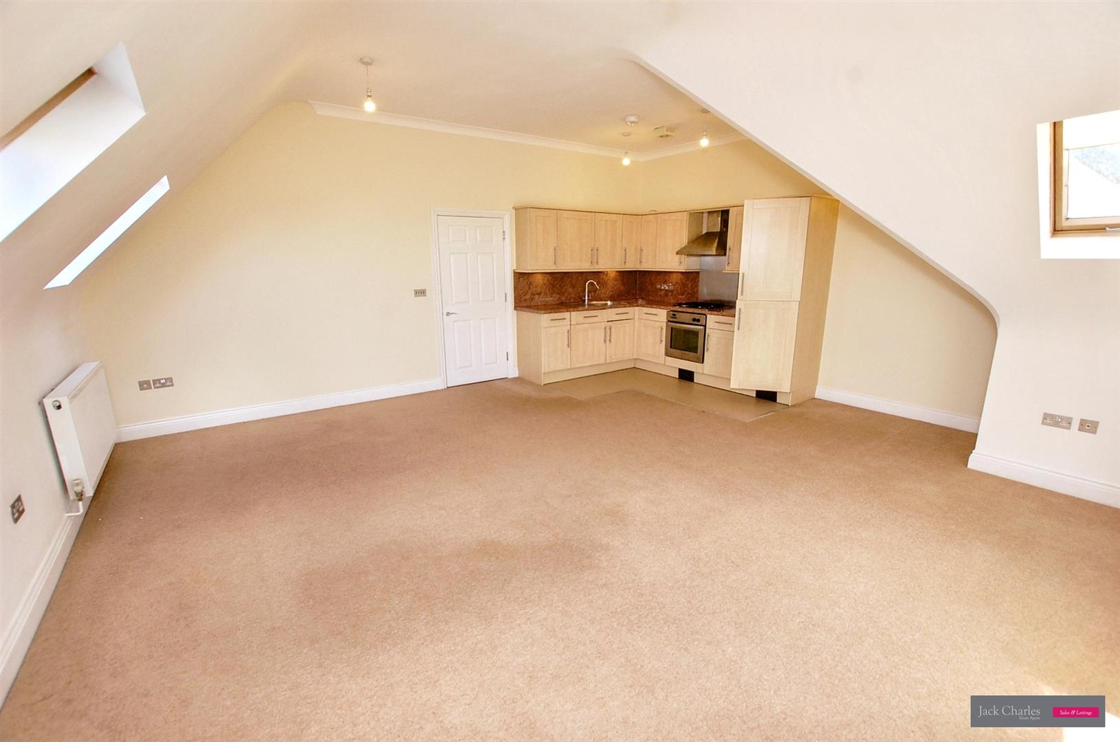 Flat St. Eanswythe's Court in Tonbridge and Malling