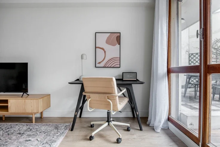 Flat Rue Pierre Leroux in Paris