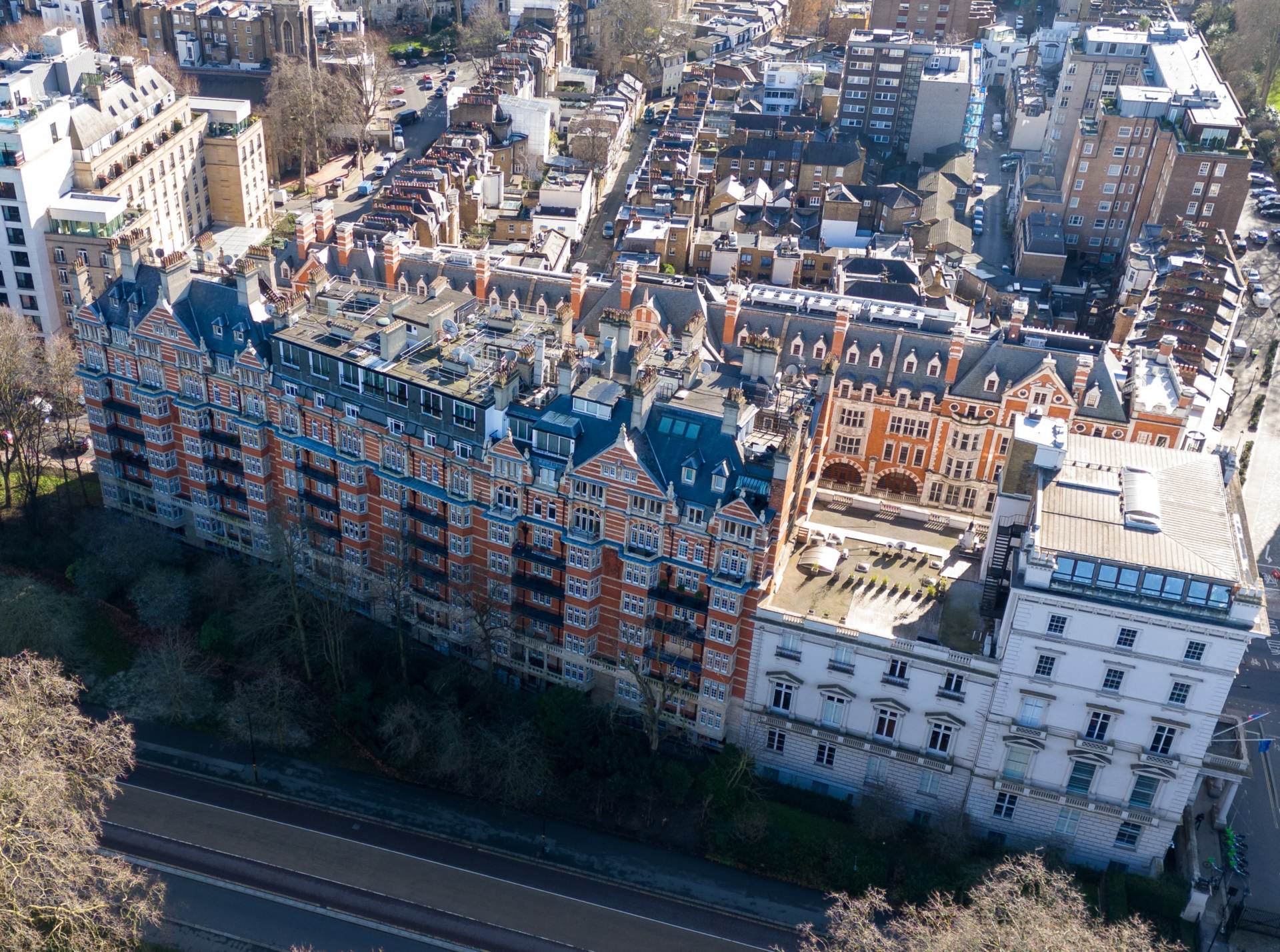 Flat Knightsbridge in Greater London