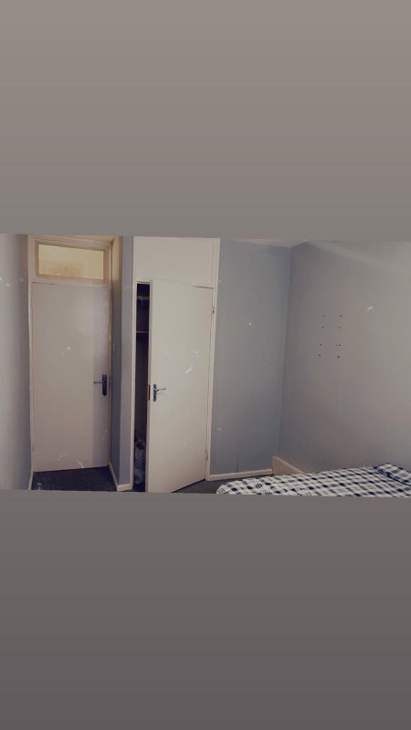 Room Stanbrook Road in Greater London