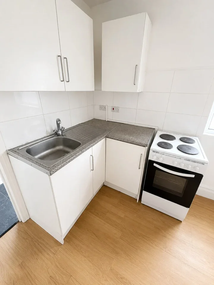 Flat Wick Road in Greater London
