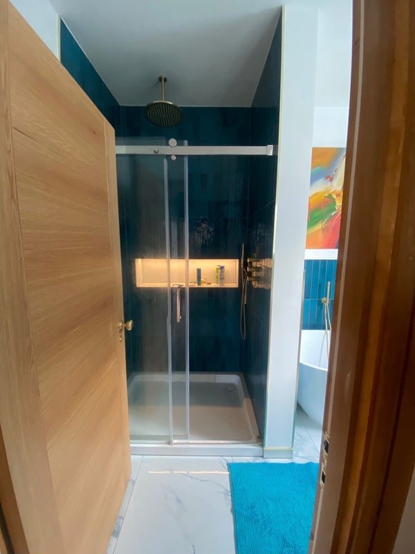 Room Abbotswood Road in Greater London