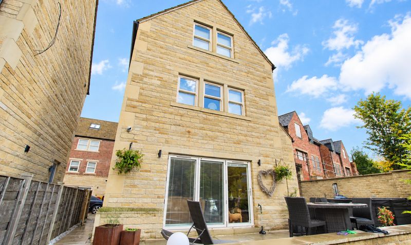 House Weavers Moorings in Calderdale