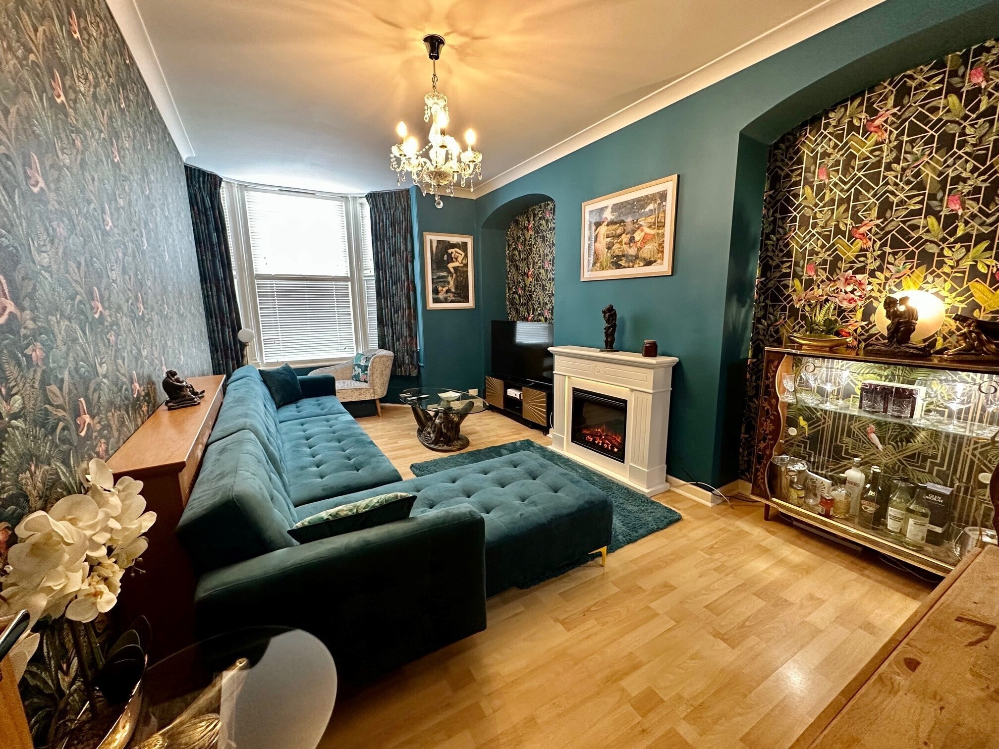 Flat Brockhurst Road in Gosport