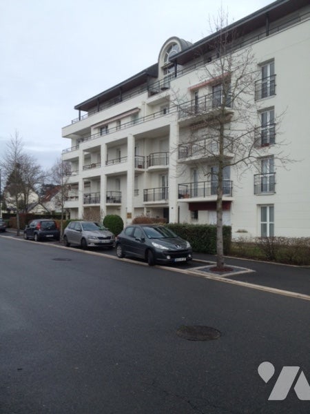 Flat Rue Jacques Louis Blot in Saint-Cyr-sur-Loire
