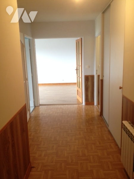 Flat Rue Jacques Louis Blot in Saint-Cyr-sur-Loire