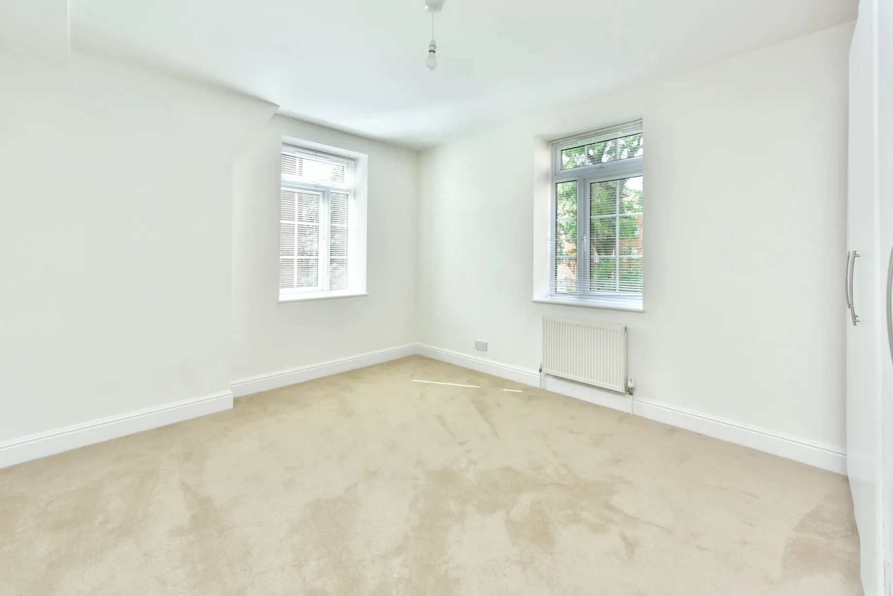 Flat Upper Street in Greater London