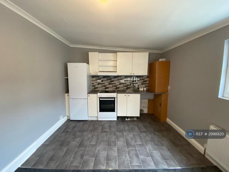Flat Argyle Square in Sunderland