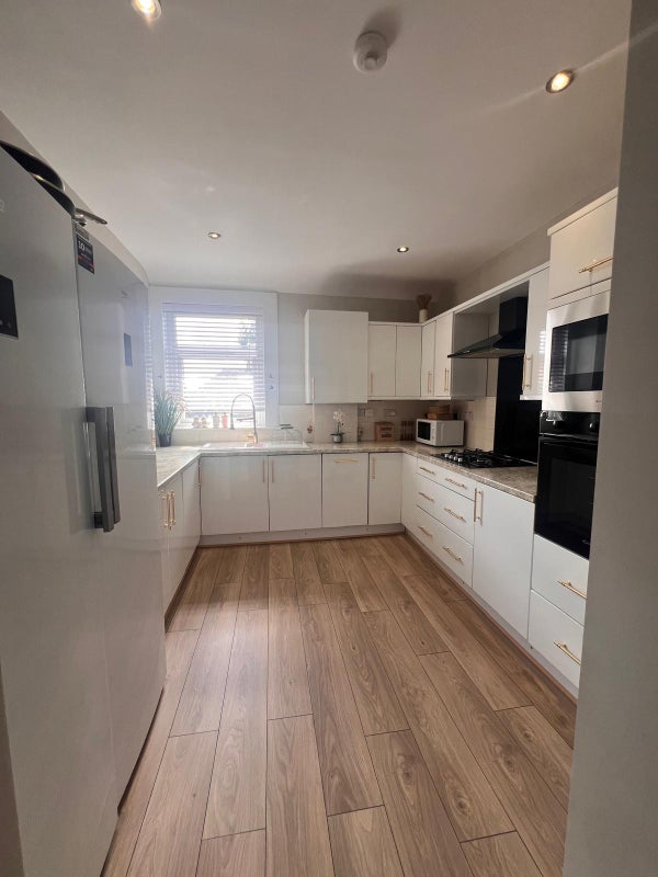 Room St Clements Gardens North in Wallyford
