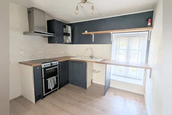 Flat Jake Forbes Close in Huntly