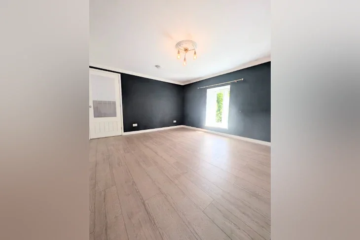 Flat Jake Forbes Close in Huntly