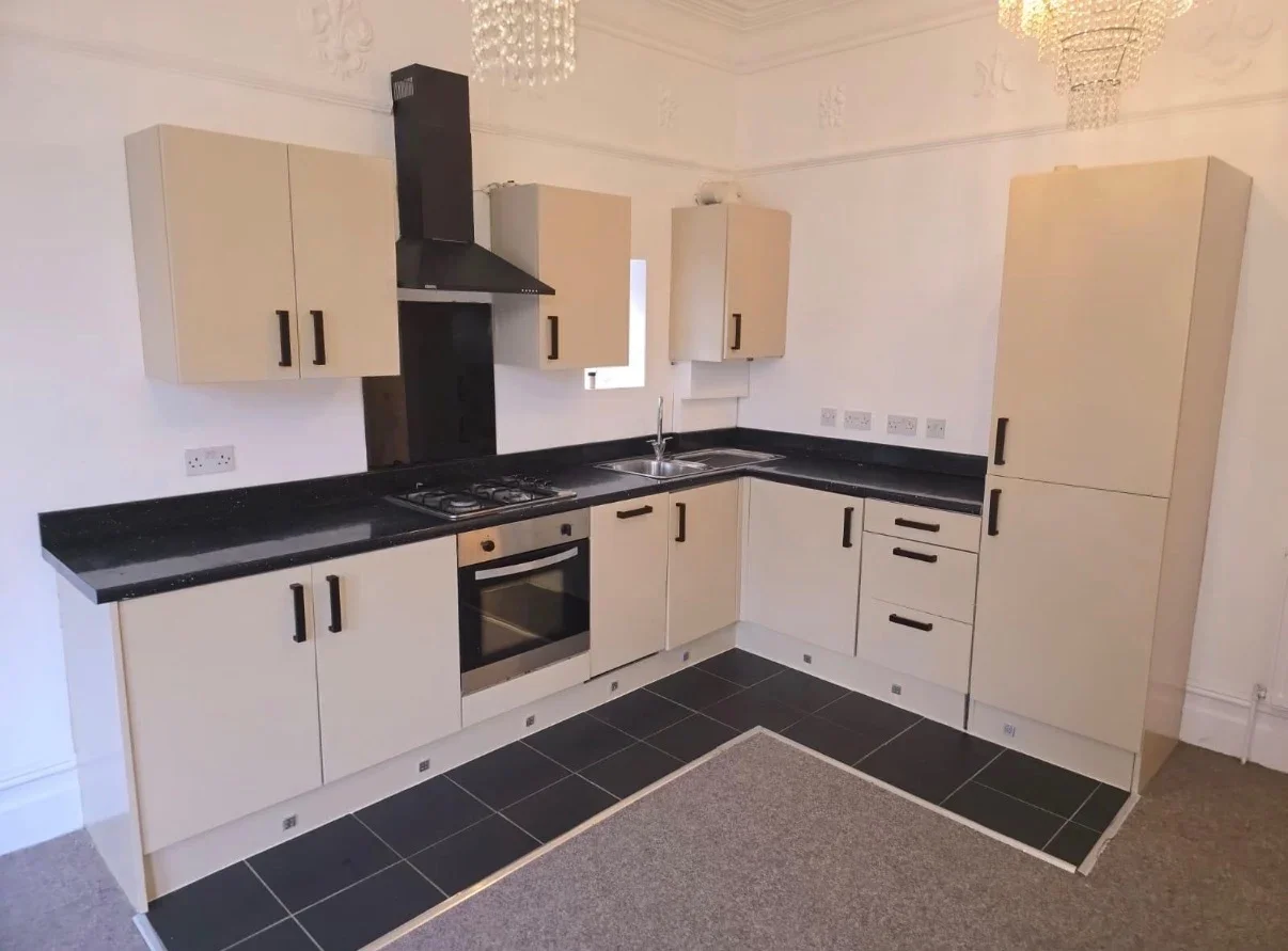 Flat Palatine Road in Manchester