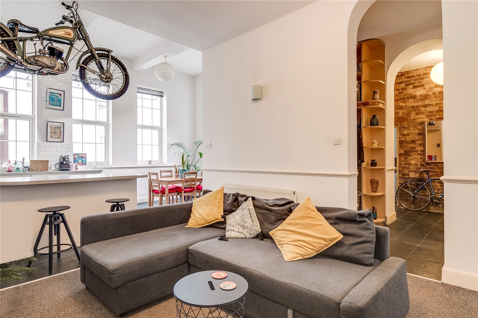 House Haydon Way in Greater London