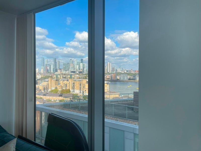 Flat Harmony Place in Greater London