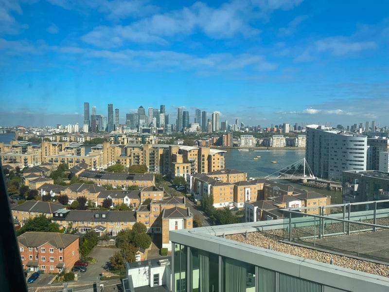 Flat Harmony Place in Greater London