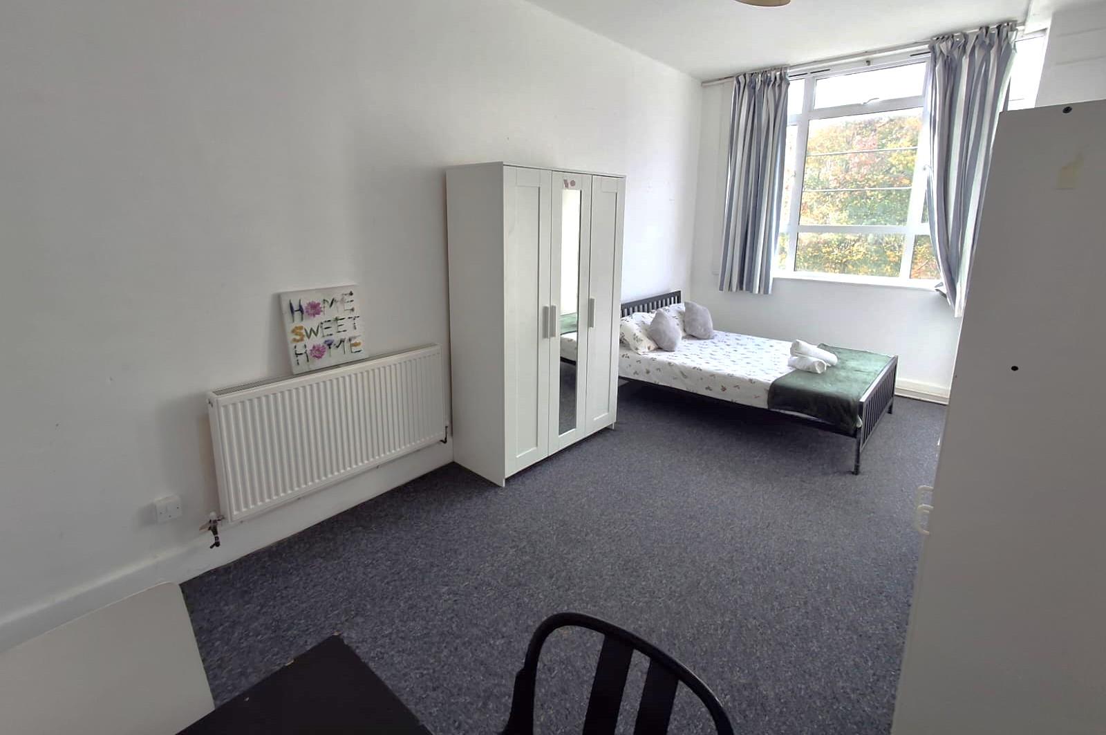 Room Highlands Crescent in Bournemouth